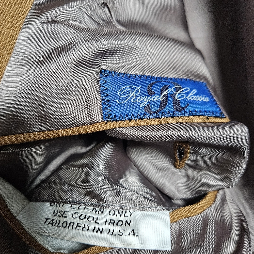 Men's Brown Sport Coat Blazer - Picture 7 of 9